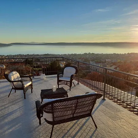Apartment The View Split. Highlight With Roof-top-terrace And Pool *