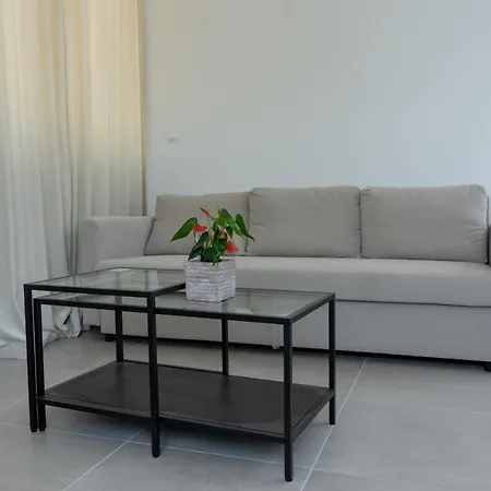The View Split. Highlight With Roof-top-terrace And Pool Apartment