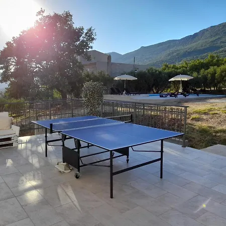 Apartment The View Split. Highlight With Roof-top-terrace And Pool Kastela